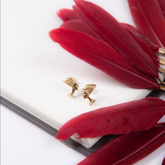 14k real gold Nefertiti Egyptian queen earring - Picture 3 of 8